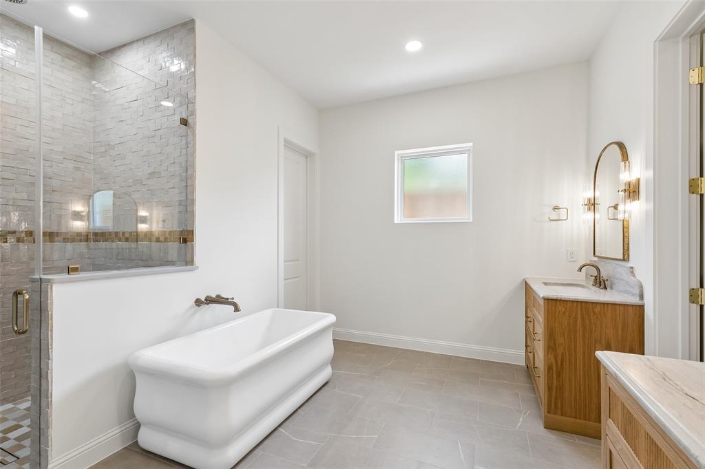 CARUTH TERRACE 6 - Residential