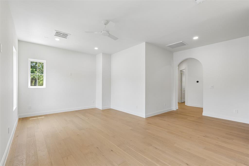 CARUTH TERRACE 6 - Residential
