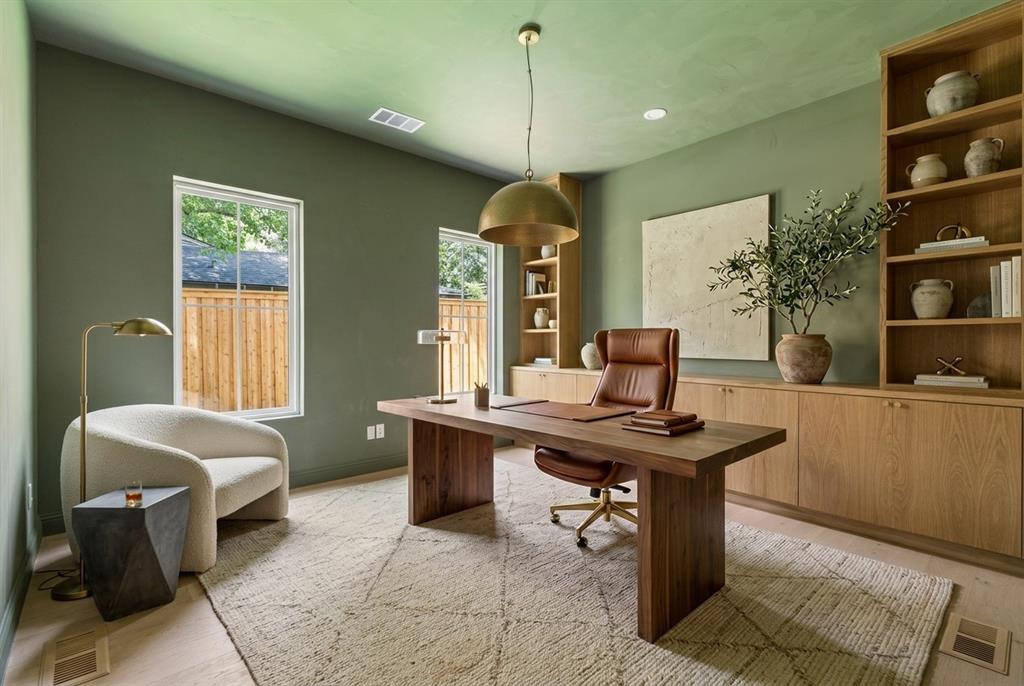 CARUTH TERRACE 6 - Residential