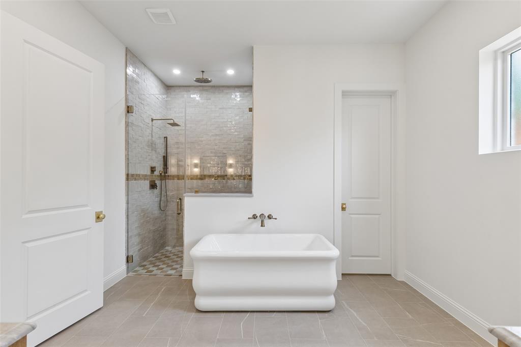 CARUTH TERRACE 6 - Residential
