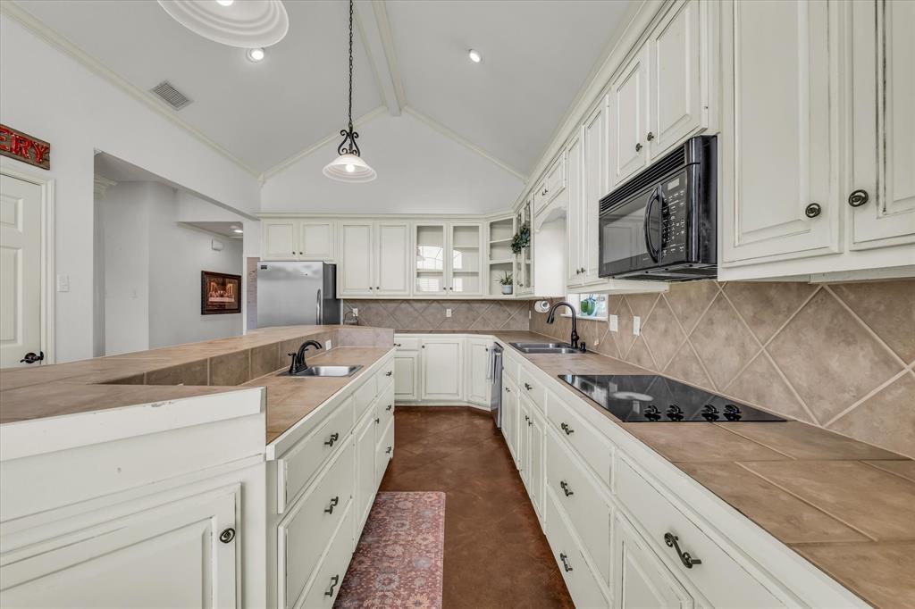 Ranchcrest - Residential