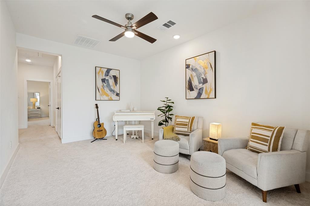 Danielle At Craig Ranch, The - Residential