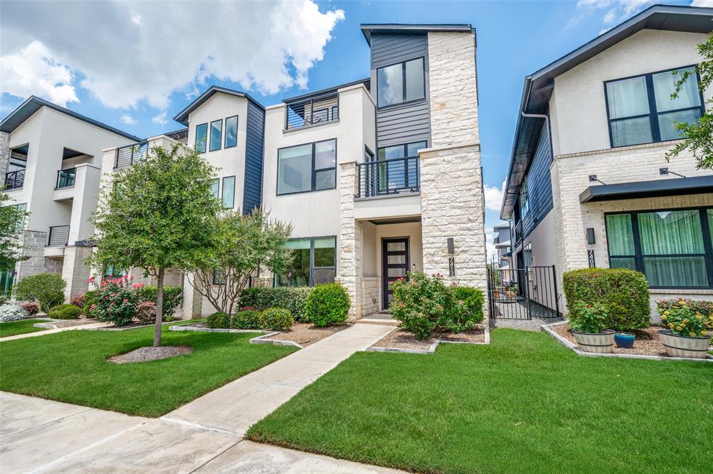 Danielle At Craig Ranch, The - Residential