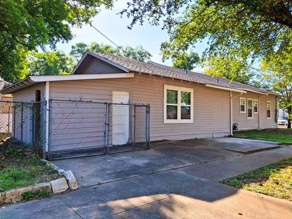 Original Cleburn - Residential
