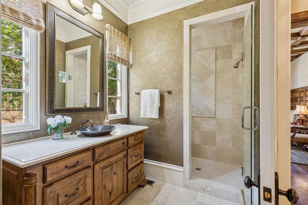 Highland Park West 01 Instl - Residential