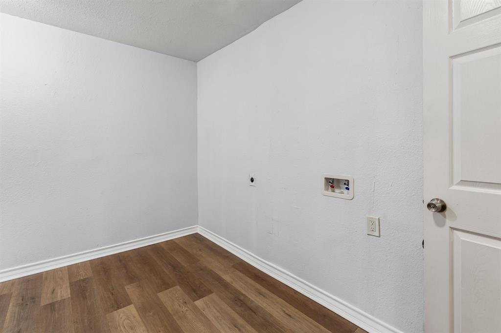 W J Newcomb #2 - Residential