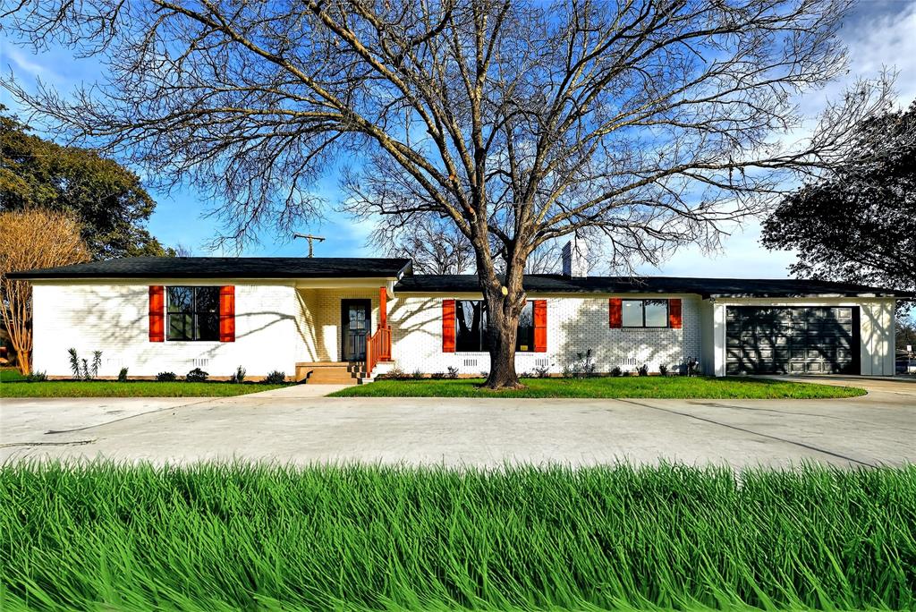 Country Club Estate - Residential