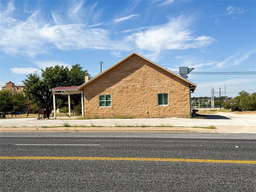 Mk&T Row - Commercial Sale
