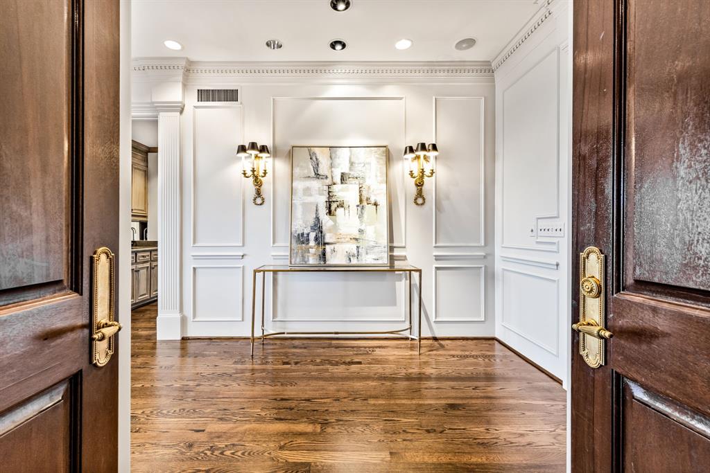 Vendome On Turtle Creek Condo - Residential