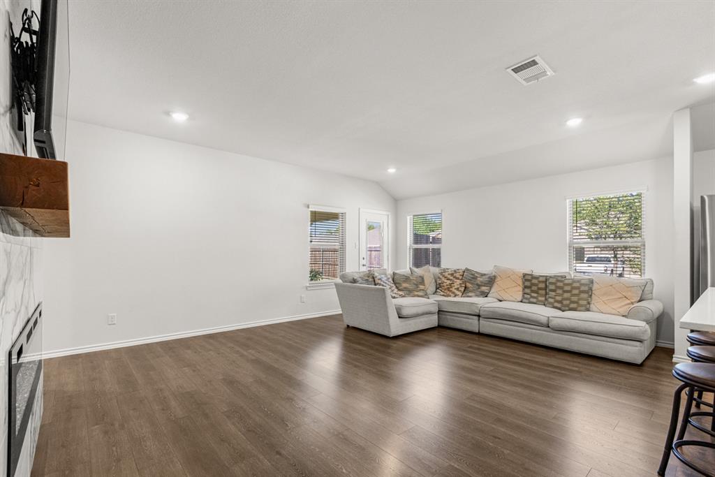 Valor Farms Ph 2 - Residential