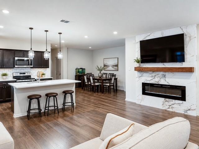 Valor Farms Ph 2 - Residential