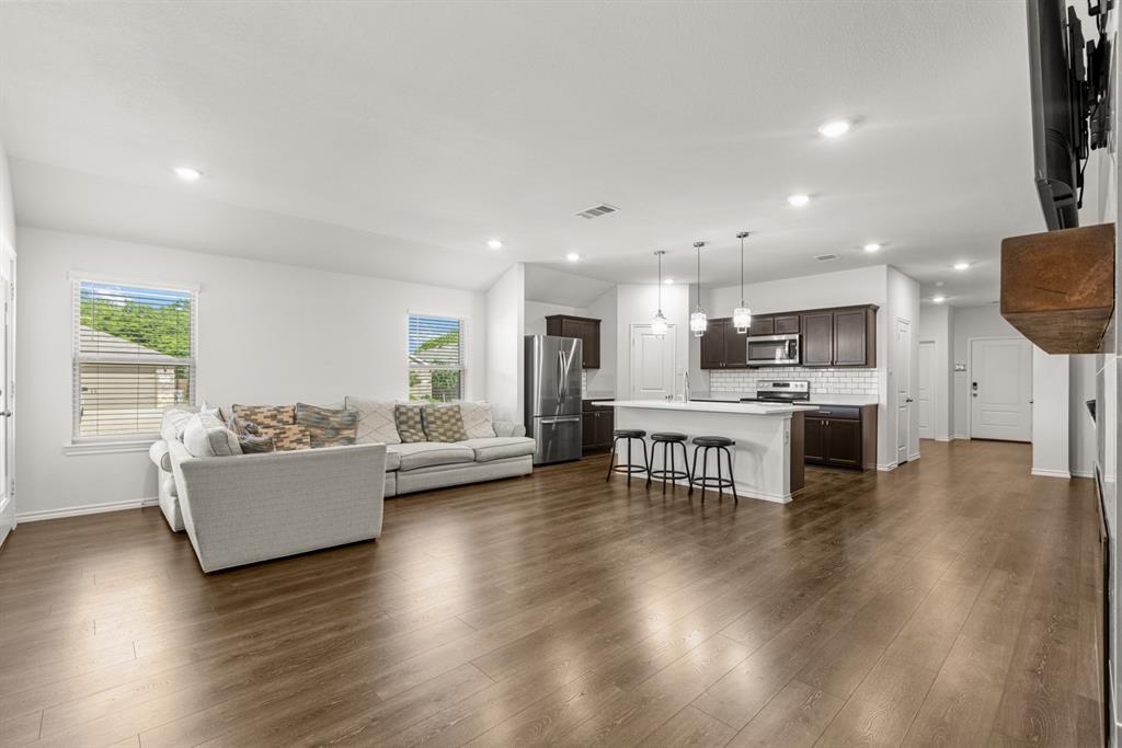 Valor Farms Ph 2 - Residential