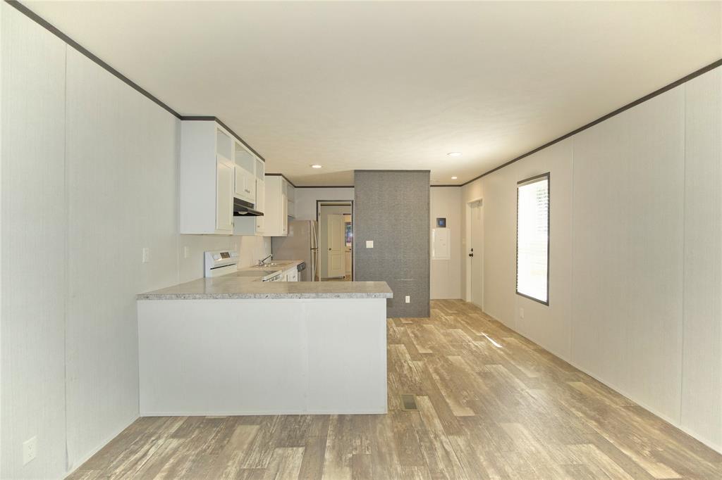 Pioneer Valley - Residential