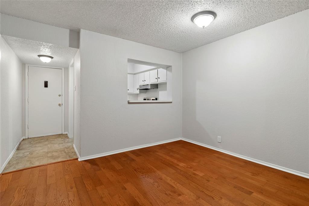 Towneoaks Terrace Condo - Residential