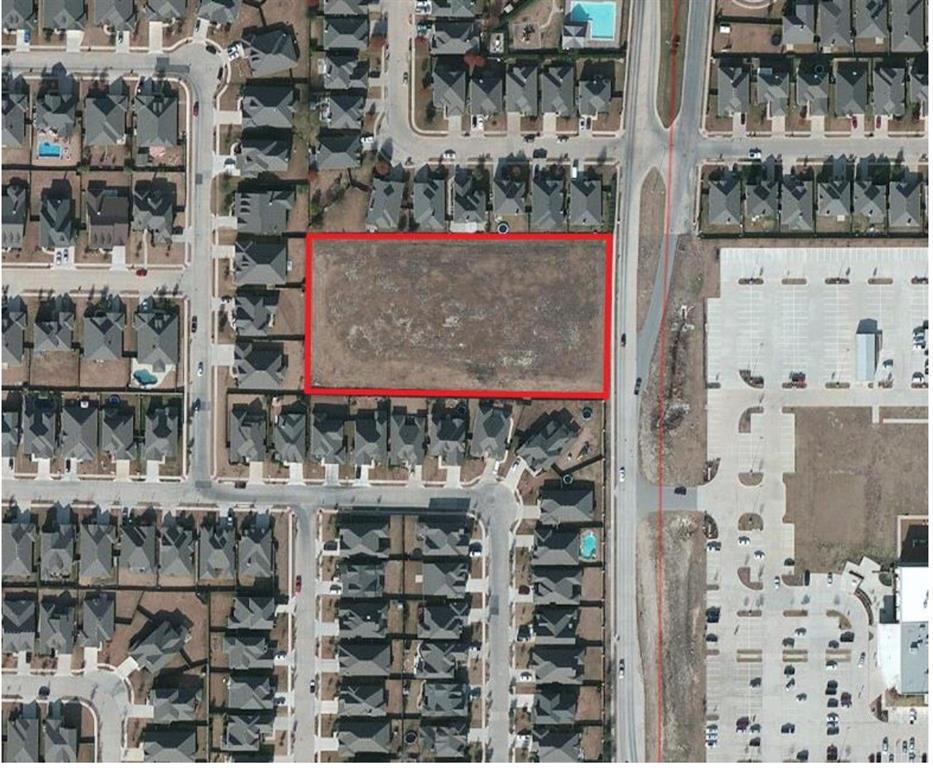2.156 acres in a Prime location located in the sought after Keller ISD. City approved plans featuring 12 planned lots. Includes full engineering plan set, city approval letter, sewer study, water study, and drainage study. City sewer, water, & storm connections available at the property. New homes build within a 1-2 mile radius selling at $650K+. A rare opportunity to develop a small subdivision with multiple exit strategies.