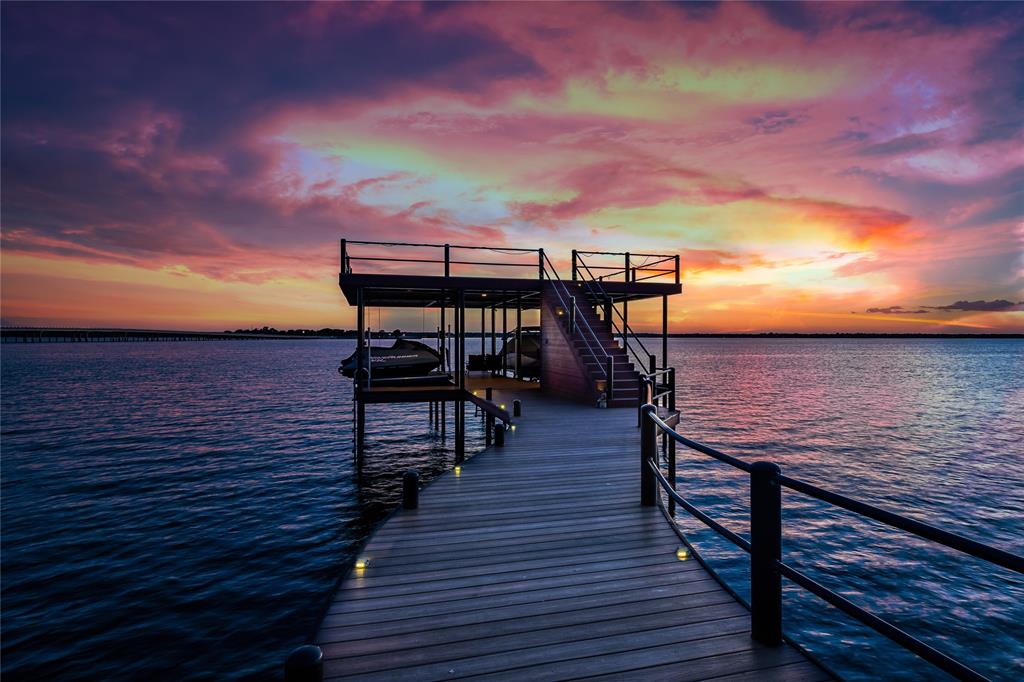 Loon Bay - Residential