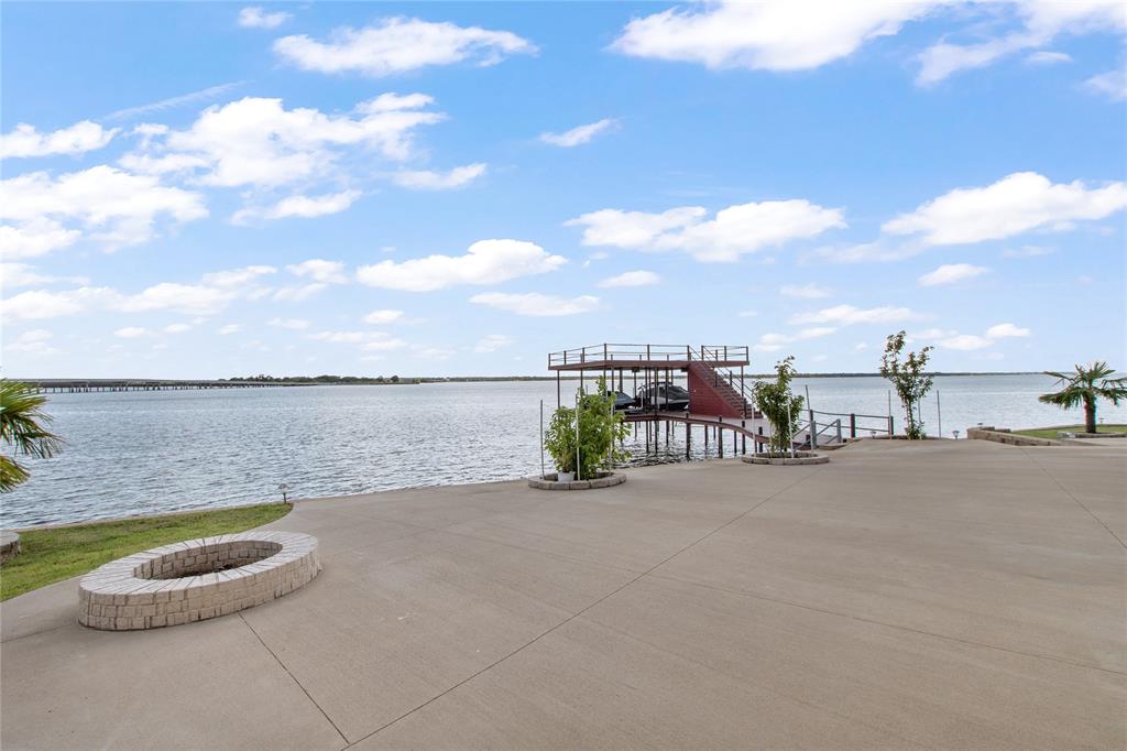 Loon Bay - Residential