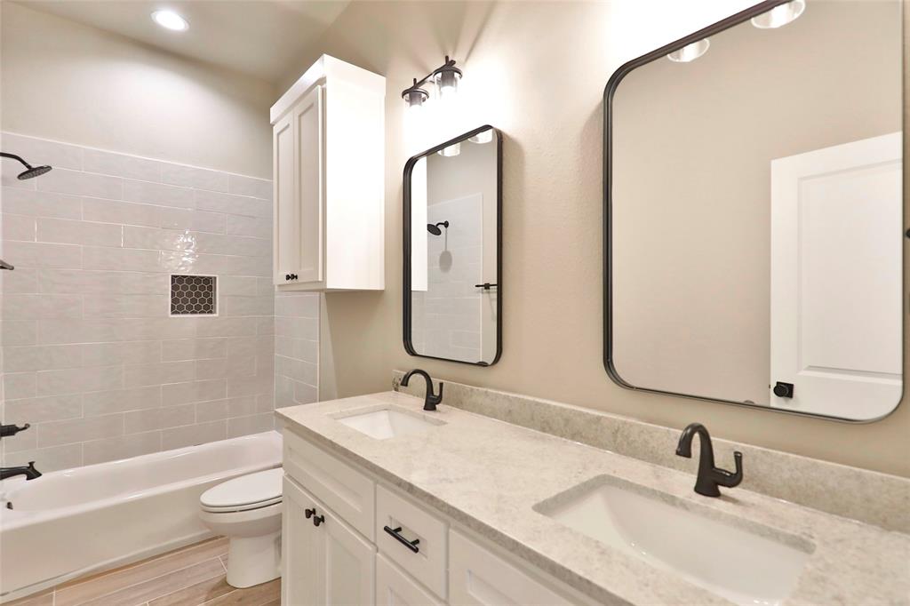 Griffith Lake Estates - Residential