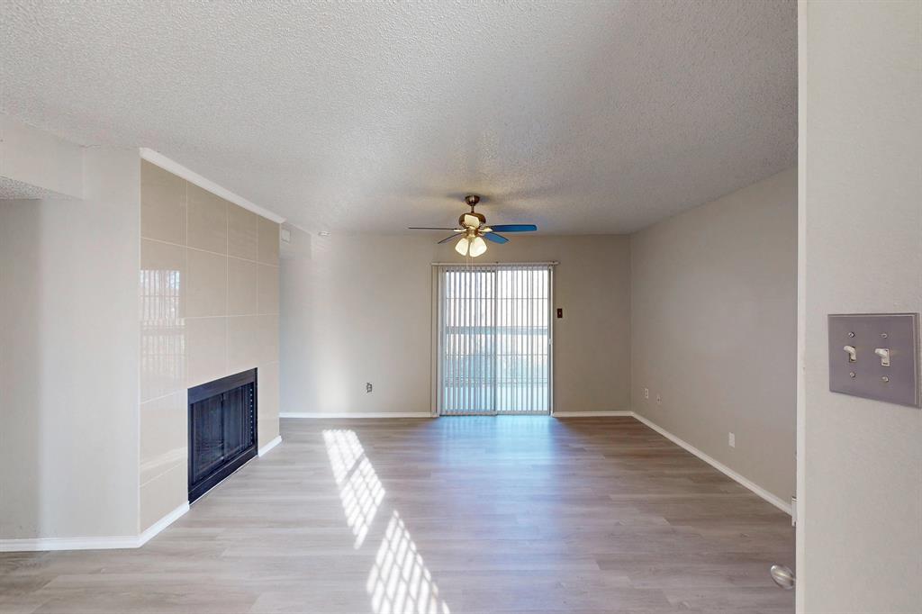 Creekbend Condo Ph 01-06 - Residential