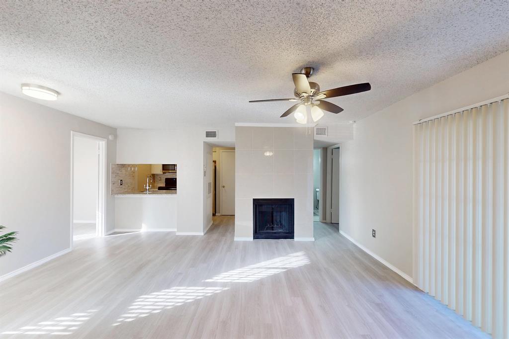 Creekbend Condo Ph 01-06 - Residential