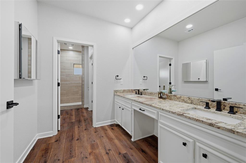 Tanglewood on the green - Residential