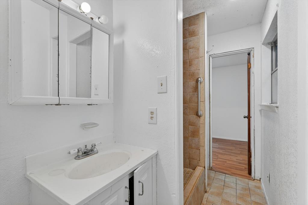 Mountain Lakeview - Residential