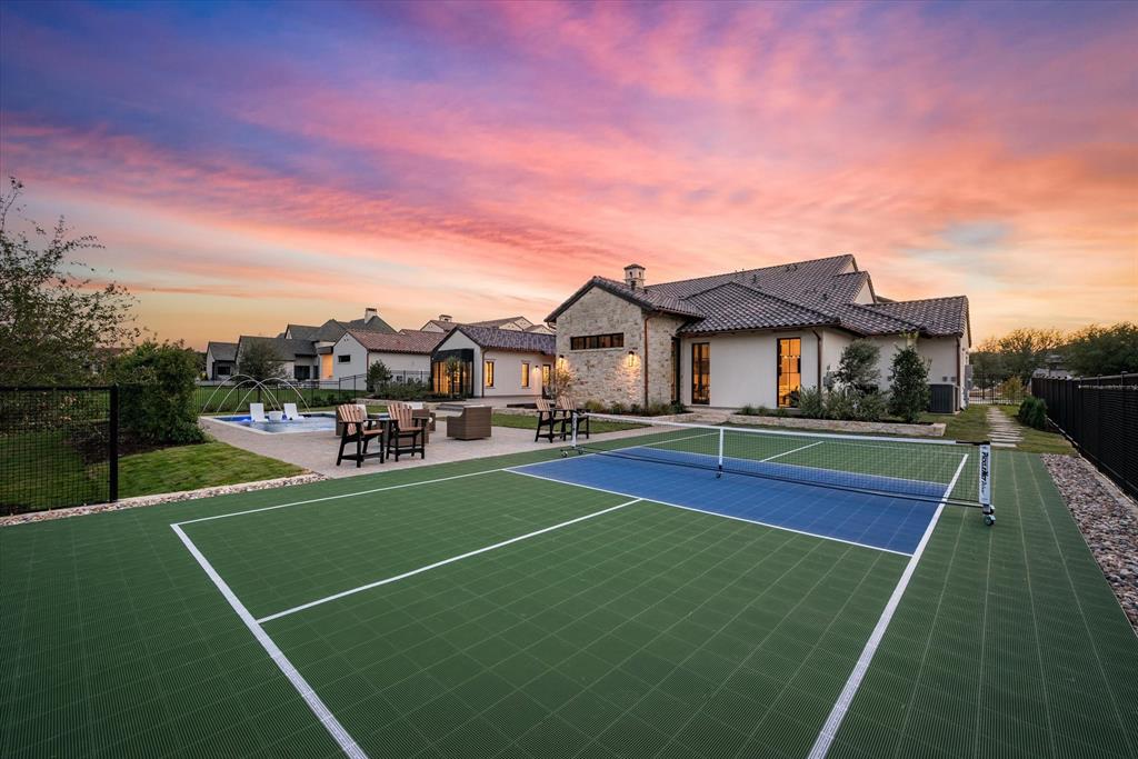Oak Alley - Residential