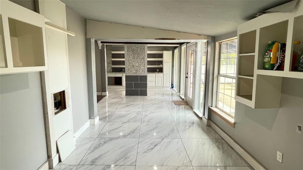 Ea Cross Surv Abs #281 - Residential