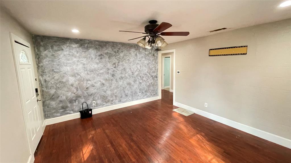 Ea Cross Surv Abs #281 - Residential