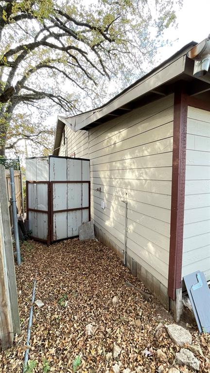 Ea Cross Surv Abs #281 - Residential