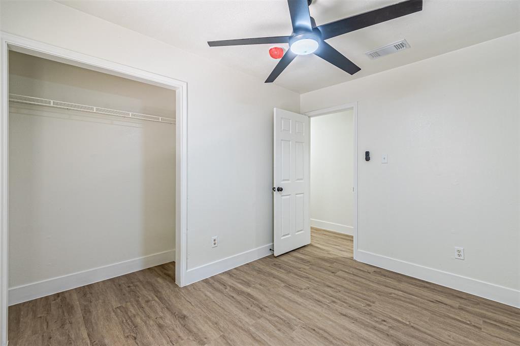 Joe A 02 Irvin - Residential