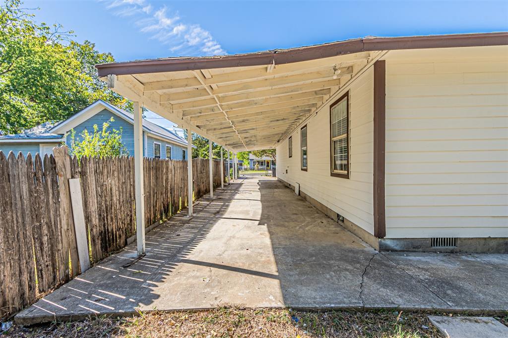Joe A 02 Irvin - Residential