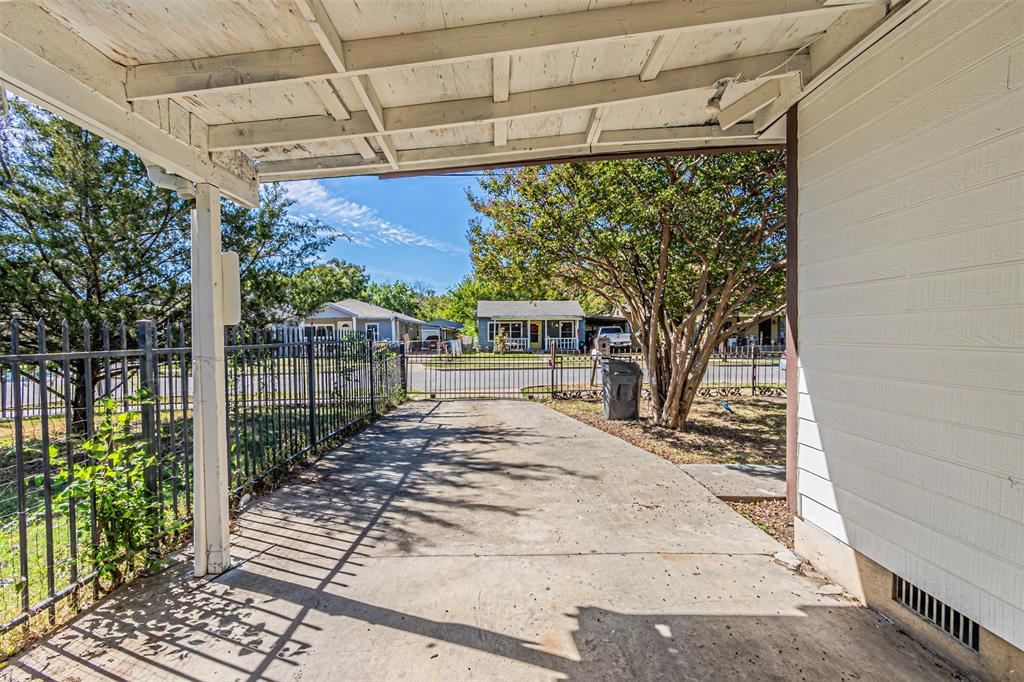 Joe A 02 Irvin - Residential