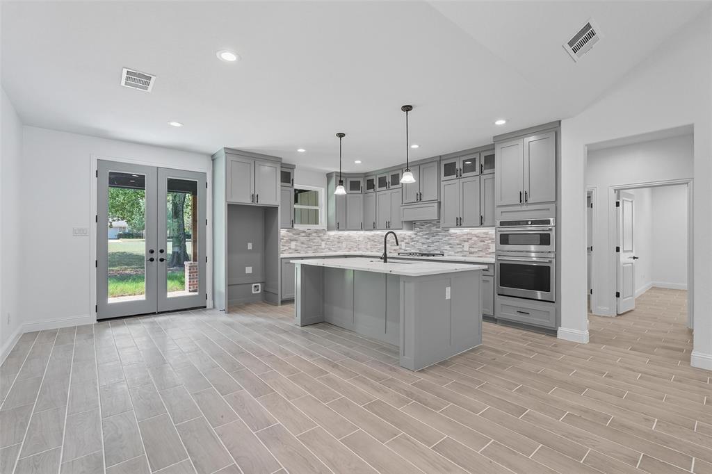 Sulphur Spring - Residential