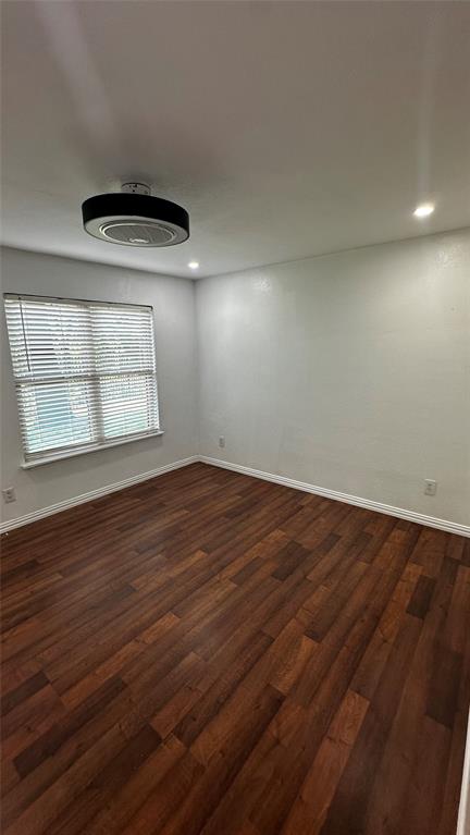 Oakhollow Condo - Residential