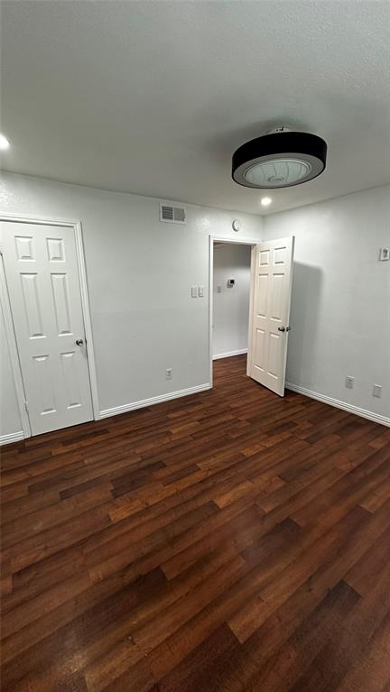 Oakhollow Condo - Residential