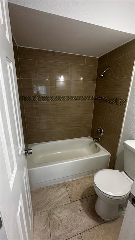Oakhollow Condo - Residential