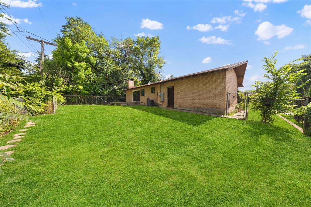 Singing Hills - Residential