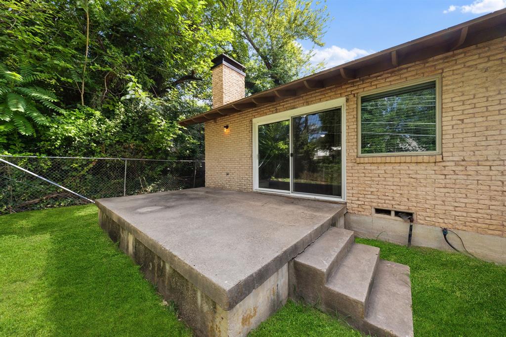 Singing Hills - Residential