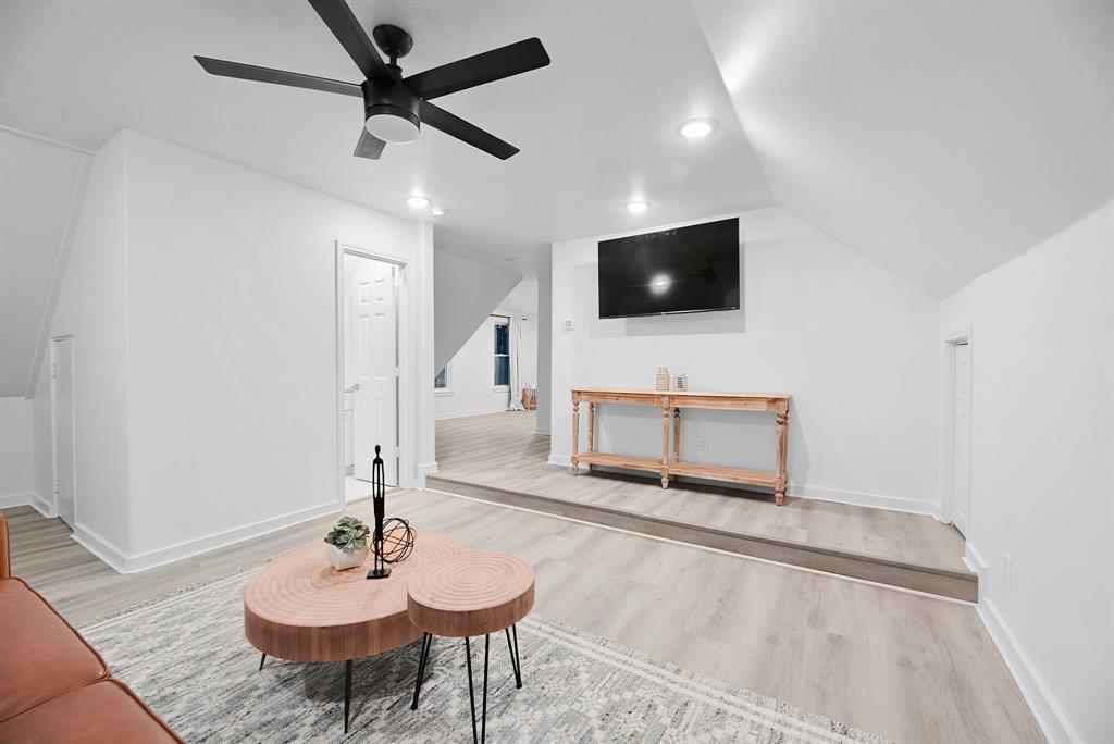 Peninsula - Residential