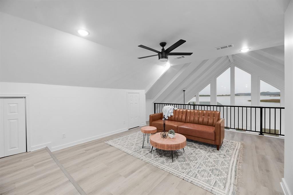 Peninsula - Residential