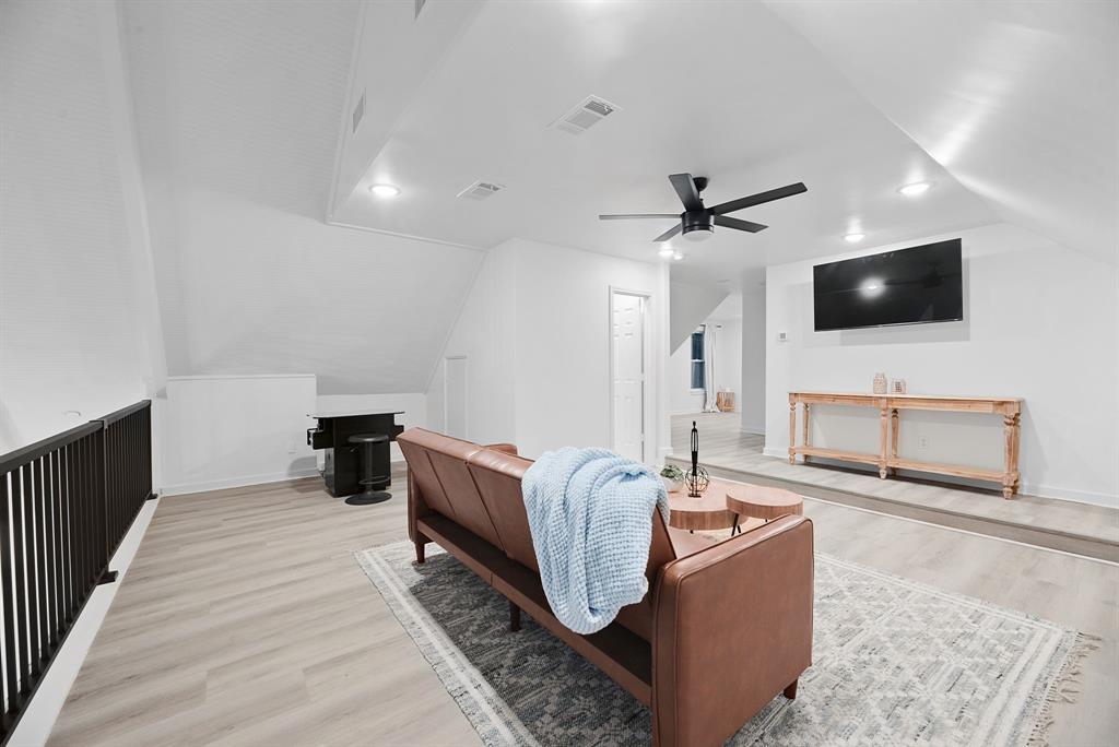 Peninsula - Residential