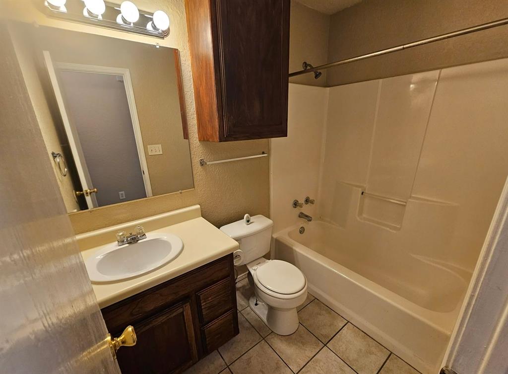 Broadmoor Add - Residential Income