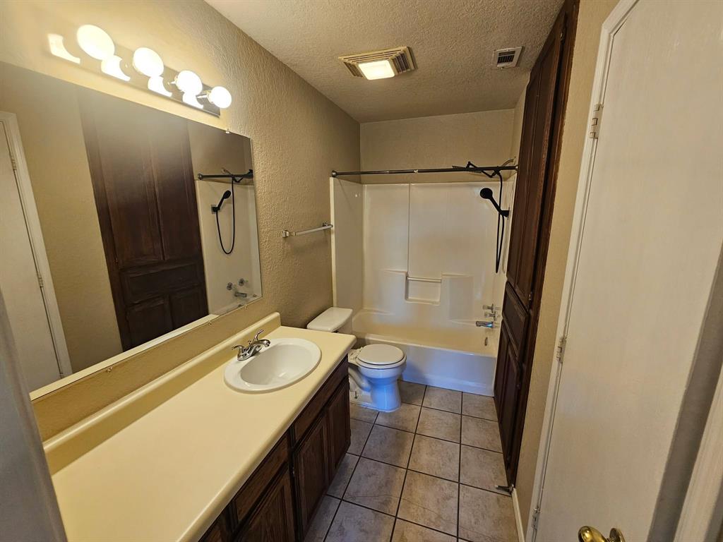 Broadmoor Add - Residential Income