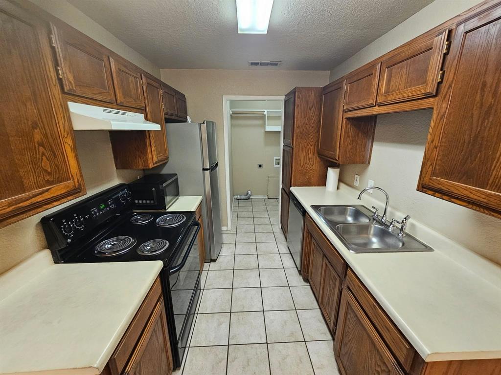 Broadmoor Add - Residential Income