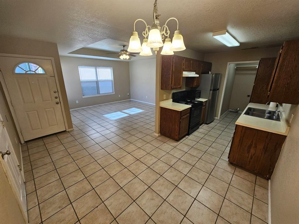 Broadmoor Add - Residential Income