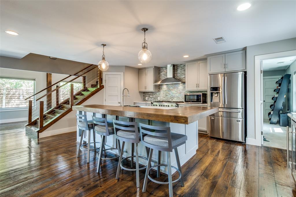 Oak Lawn Heights - Residential