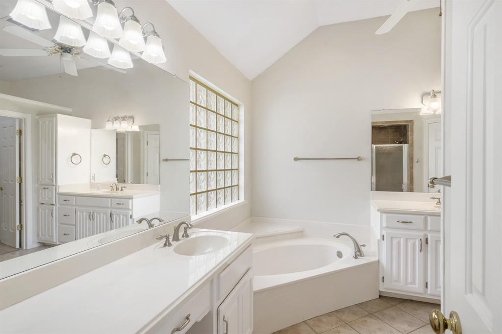 Tiverton Place - Residential