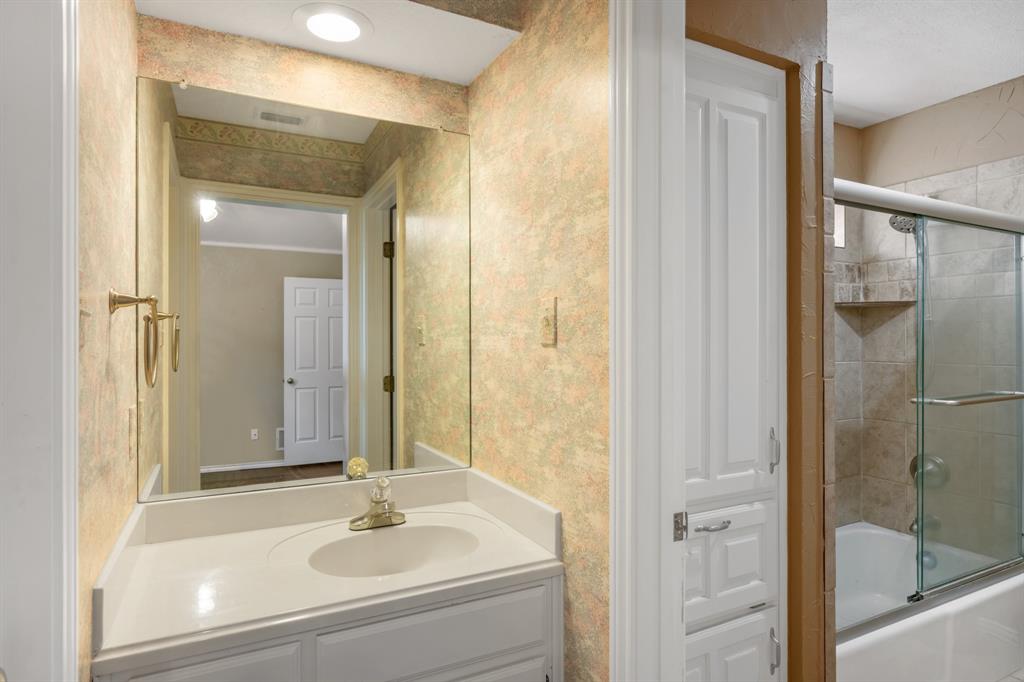 Tiverton Place - Residential