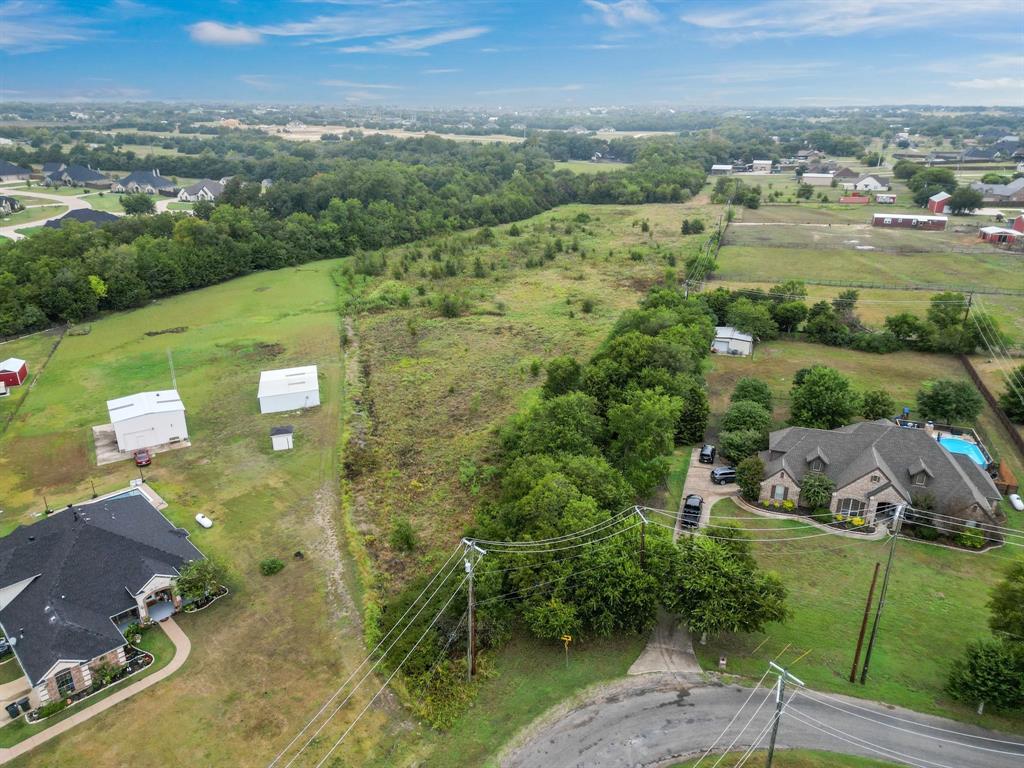 SECLUDED & prime 5.318 Acres in Waxahachie, TX - Exceptional Location in Highly-Desired Midlothian School District. 
This property is conveniently located close enough to Waxahachie or Midlothian for easy access to amenities and services. 30 to 40 minute drive to Fort Worth or Dallas. Don't miss this rare opportunity to own a piece of paradise with endless potential for building your CUSTOM dream home on one of the most secluded lots in Huntington Estates or enjoying as a peaceful retreat. NO HOA! Opportunities are endless!
Low taxes, property is located outside city limits!

“Survey Plat” and “Declarations of Reservations, Easements, Covenants, Conditions, and Restrictions” located in  MLS Documents.